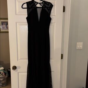 NW Nightway Elegant Black Evening Dress